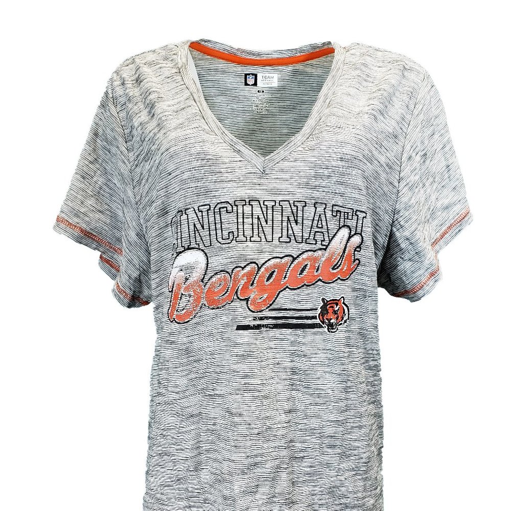 Cincinnati Bengals NFL Team Apparel Women's Stripe V Neck T-Shirt Plus Sizes